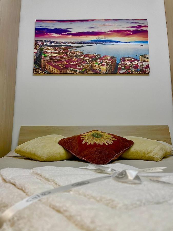 Materday Apartment Napels Buitenkant foto